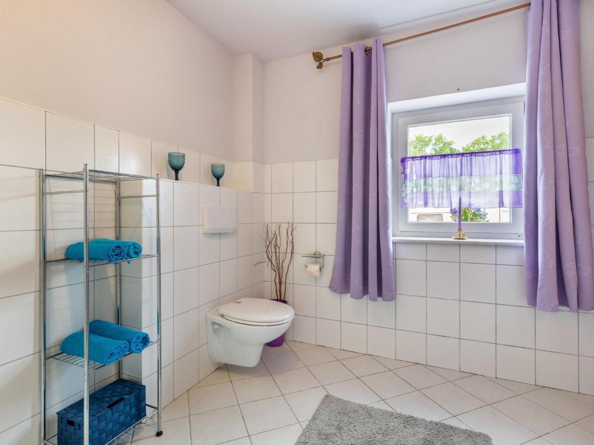 Snug Holiday Home In Divitz Spoldershagen Near Skydiving Buitenkant foto